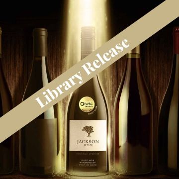 Jackson Estate Vintage Widow Pinot Noir 2015 750ml