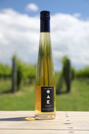 Oak Estate Wines Late Harvest Chardonnay 2021 375ml