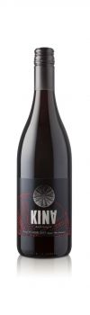 Kina Beach Vineyard Pinot Noir 2017