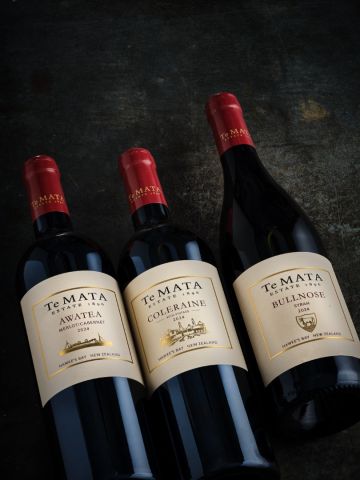 The Jewelbox Red Pack NV 4.5l